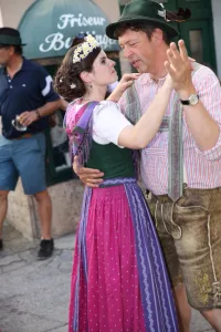Prinzessin Lisa Streuβnig beim Tanzen Narzissenfest 2017