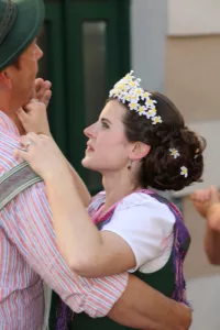 Prinzessin Lisa Streuβnig beim Tanzen Narzissenfest 2017
