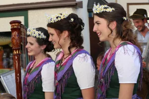 ♥Lisa Streuβnig♥ ♥Brigitte Maier♥ ♥ Maria Benischek ♥ Narzissenfest 2017