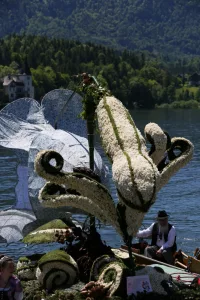 Narzissenfest 2017. Korso auf dem Grundlsee. Narzissenfest 2017